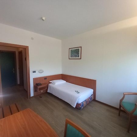 Hotel Cristallo Udine Eksteriør bilde